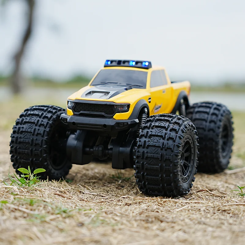 JJRC New C8816 Full Proportion Outdoor Off-road Pickup Truck