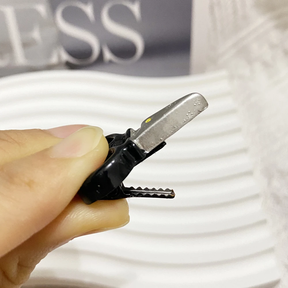 Mini Knife Hair Clip Creative Punk Tableware Hair Claw Clips Hairpin Cute Barrettes Halloween Cool Hair Accessories for Girls image 5