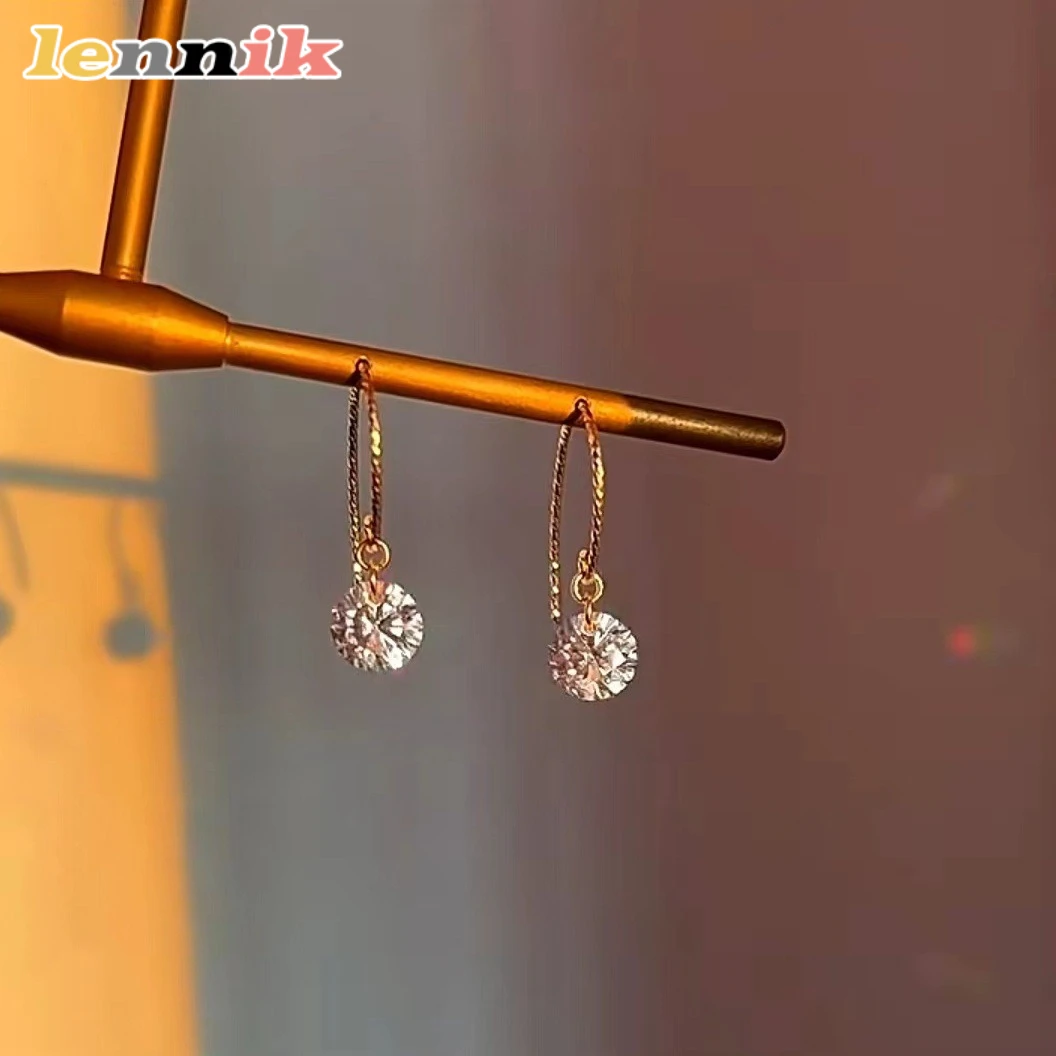 LENNIK-pendientes de circonita única brillantes de un quilate, ligeros, de lujo, de alta gama, versátiles, simples, con gancho para la oreja de diamante de Mozzarella
