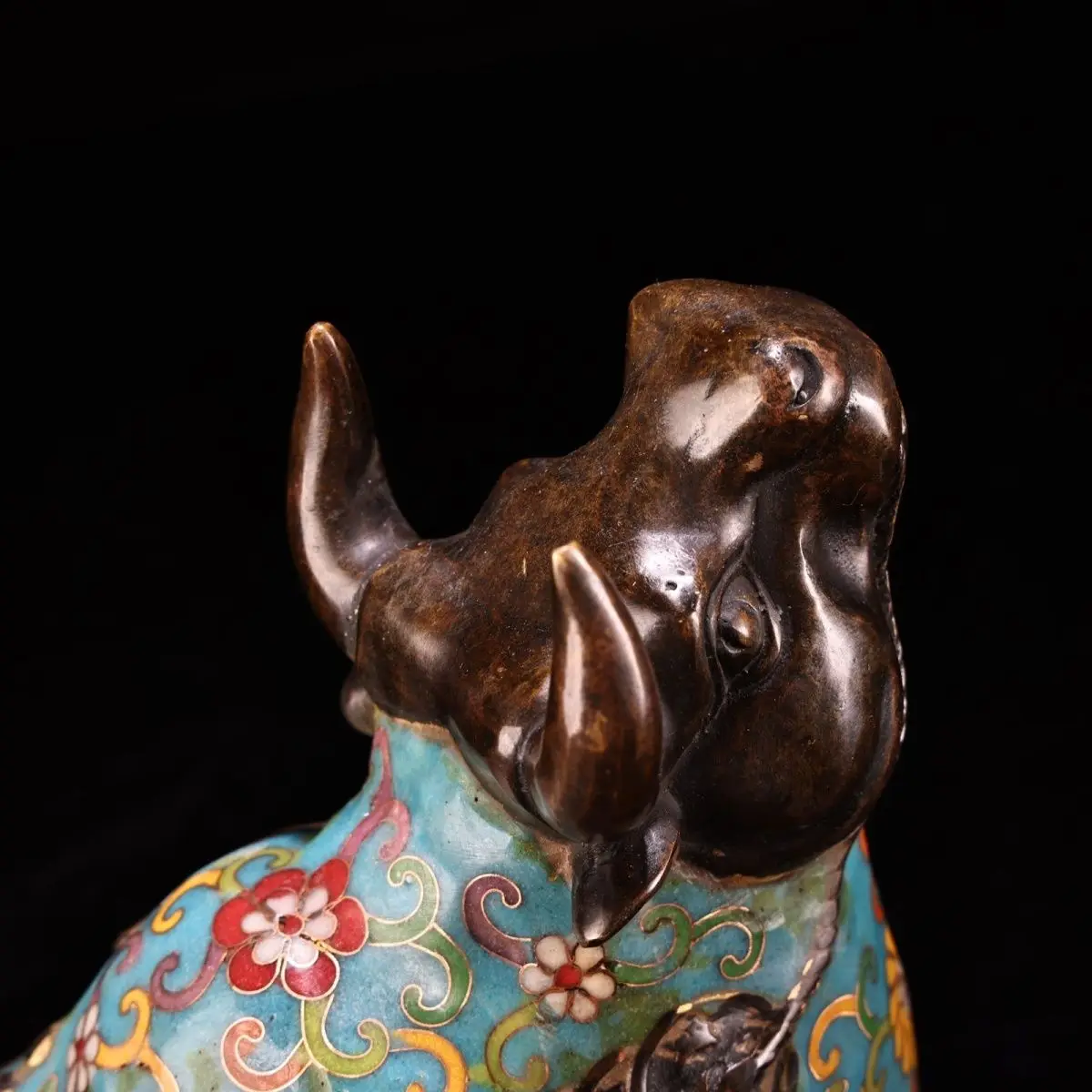 Rare Vintage Collectible Solid Copper High Relief Chiseled Cloisonne Enamel Wealth Attracting Ox Statue