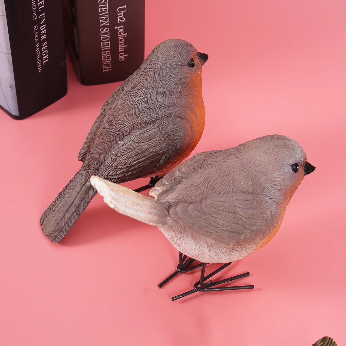 

2Pcs Realistic Resin Bird Shape Home Decoration Simulated Bird Figure Ornaments for Room Gift Collection Animal Model