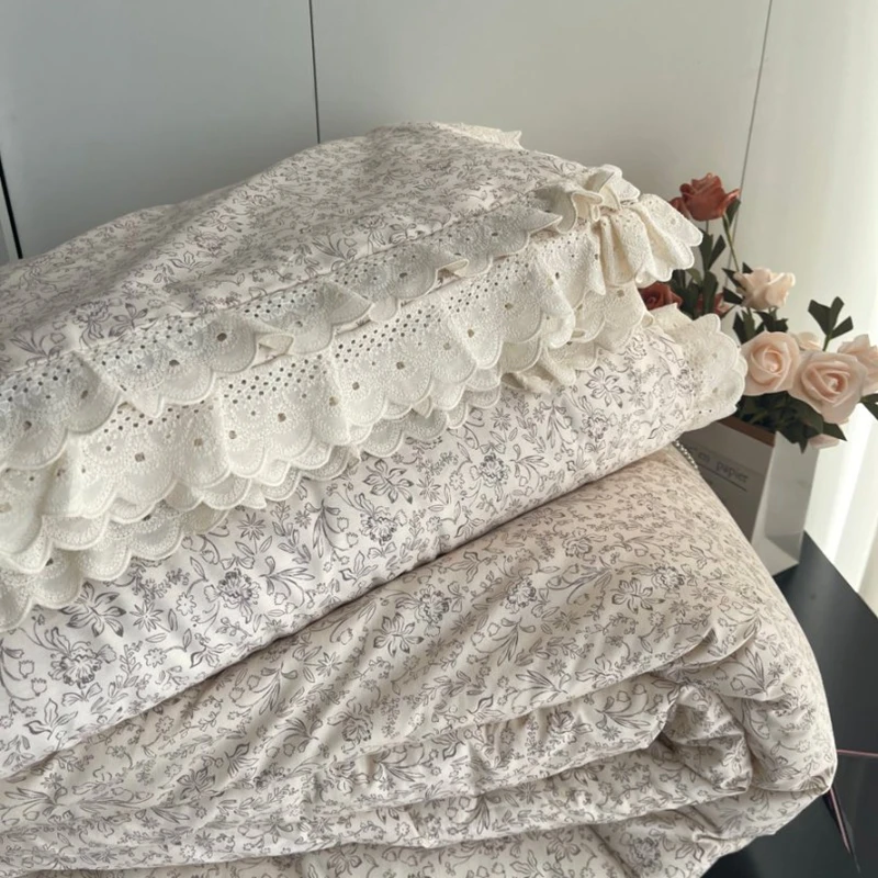 

Pure Cotton Soy Fiber Summer Air Conditioner Washable Light Quilt Floral Edged Bedding Cover Comforter for Student Dormitory
