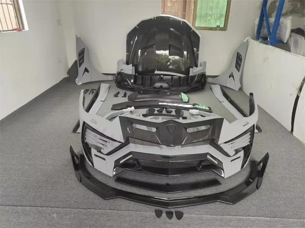 M-style Forged Carbon Fiber Body Kit for the 2018-2019 URUS Front and Rear Bumper Side Skirts Mudguards