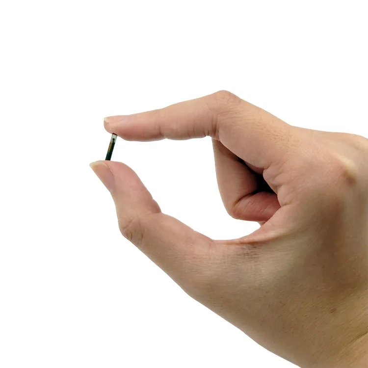 

2020 New 125kHz / 134.2kHz Animal Tracking RFID Glass Tags for Fish & Cattle Ear Tags