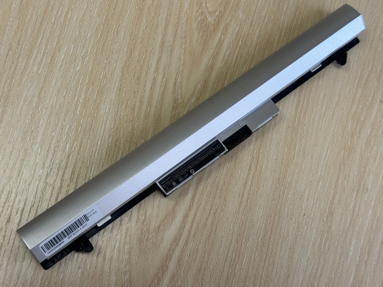 New Laptop Battery RO04 RO06XL RO06XL 805292-001 for HP ProBook 430 G3 HP ProBook 440 G3 Series HSTNN-PB6P HSTNN-LB7A