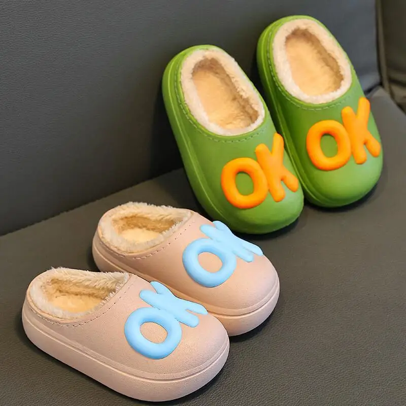 

Популярные детские зимние домашние и уличные слипоны на мягкой подошве, противоскользящие теплые непромокаемые пушистые хлопковые тапочки для родителей и детей, семейные хлопковые новые