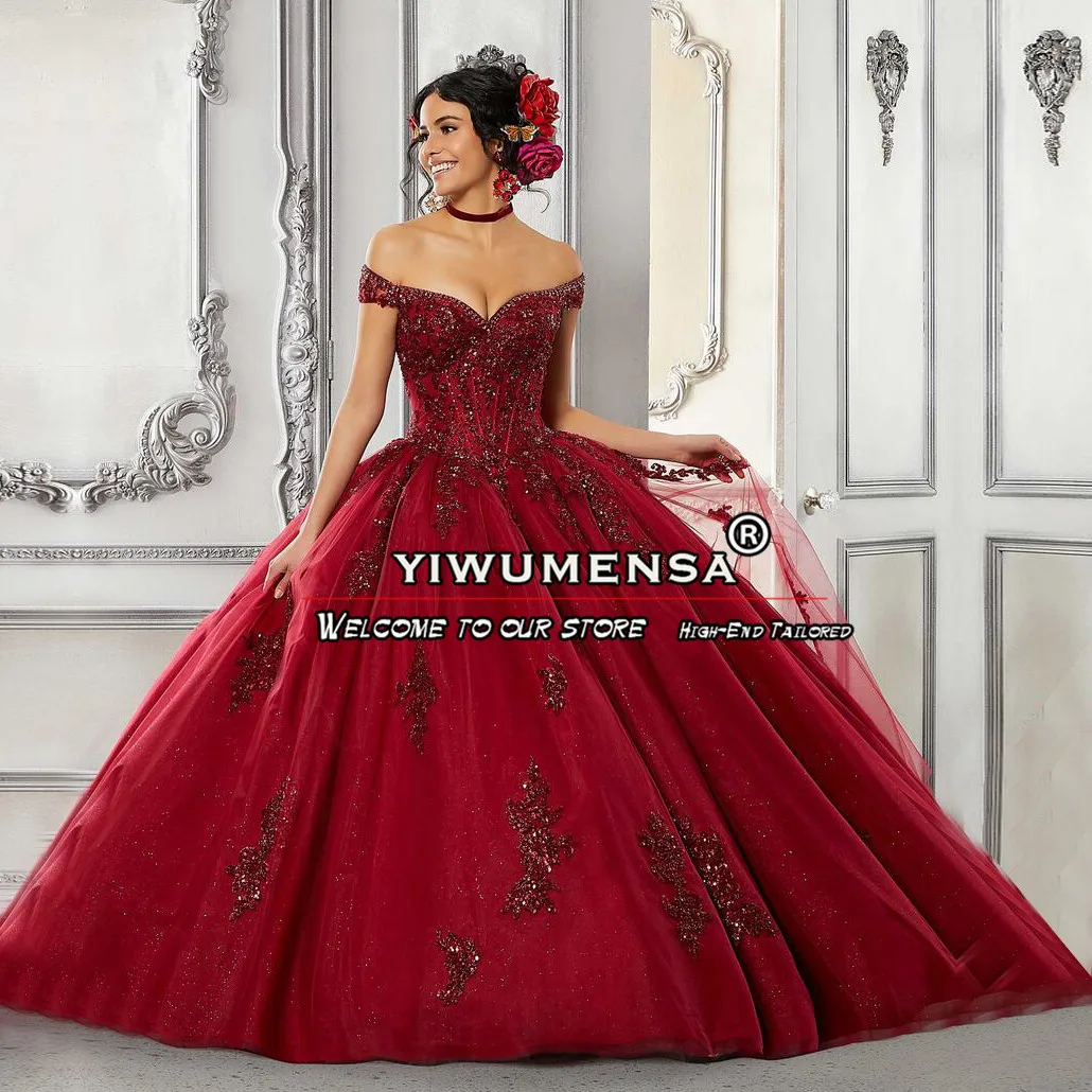 Burgunder Prinzessin Quince anera Kleider funkelnde Kristalle Perlen Ballkleid süß 16 Kleid feiern formelle Gelegenheit vestido de 15