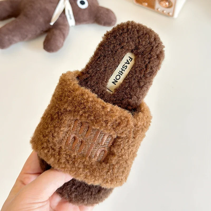 Herfst Kinderen Platform Slippers Nieuwe Indoor Warm Houden Plus Fluwelen Platte Slippers voor Meisje Casual Schoenen Antislip Kinderschoenen