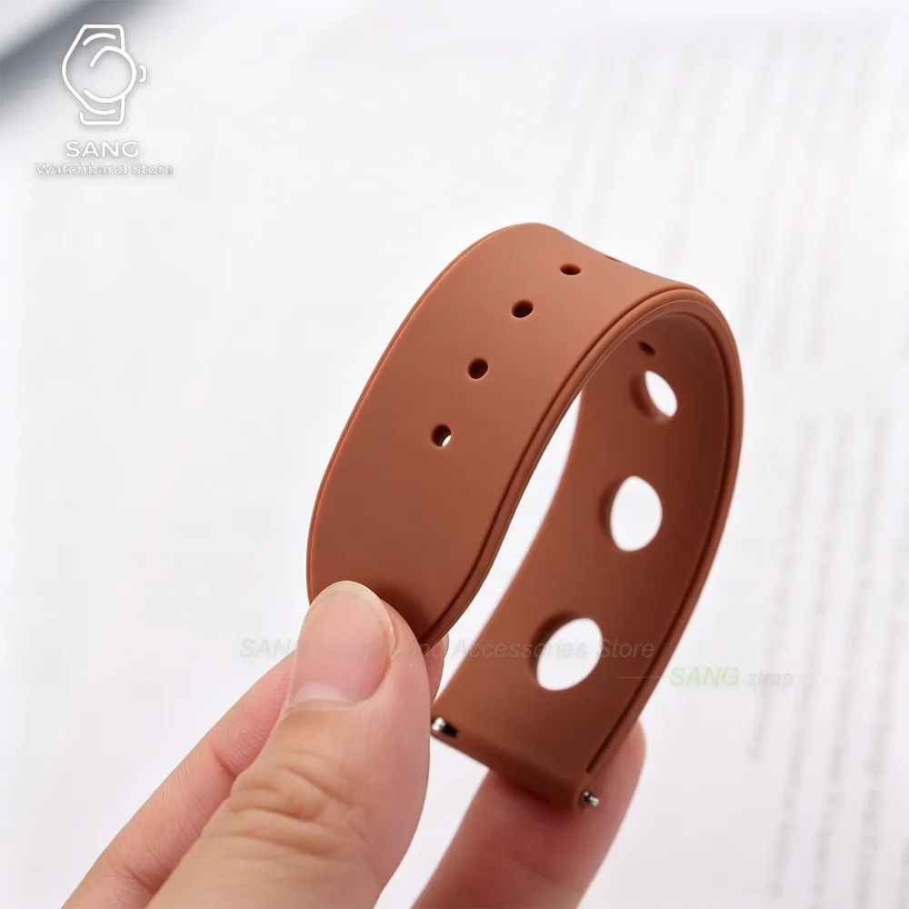 18/20/22mm Perforiertes Silikon-Uhrenarmband Universelles Sport-Uhrenarmband für Männer und Frauen Schnellverschluss-Armbänder für Seiko Weicher Handgelenkgurt – Detail 3