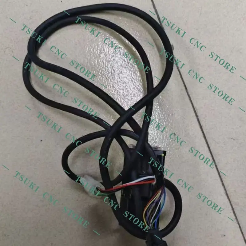Second hand P50B03003DXS4E servo motor test OK, fast delivery