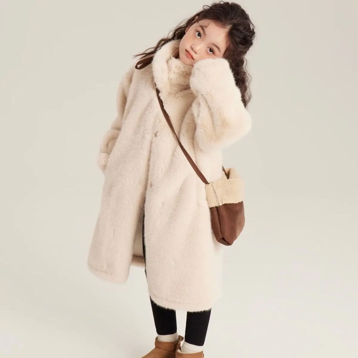 

Girls Winter Long 2024 New Coat for Childrens Warmth and Cotton Thickening Cute Gentle and Sweet Coat for Children