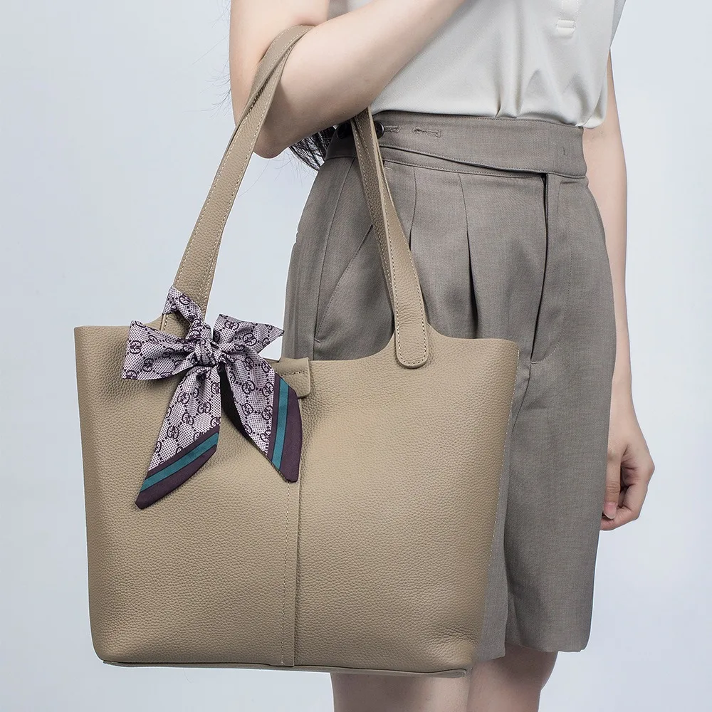 Genuine Leather High-capacity Tote Bag  Women's Shoulder Bag