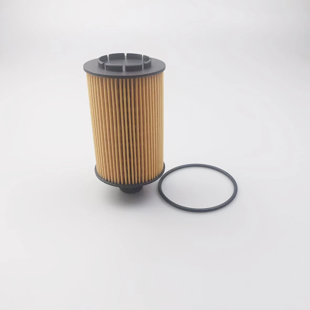 Oil Filter 68229402AA For Chrysler Ram 1500 2014-2018 / Jeep Grand Cherokee WK2 2014 2015 2016 2017 2018 2019 2987cc 3.0L V6