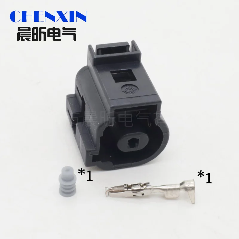 

1 Pin Oil Pressure Sensor Connector Plug Horn Socket 1J0973081 1J0973701 1J0973701A 1J0 973 081 For VW Audi Jetta Golf Passat