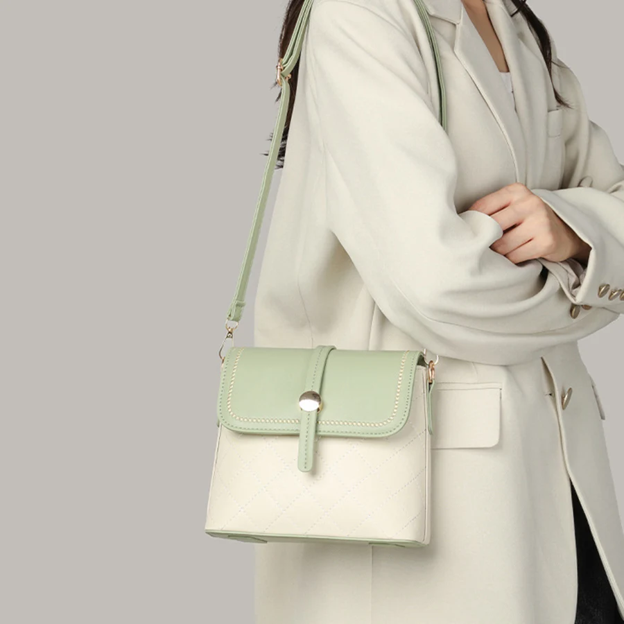 Fashion Small Square Bag Women's Quilted Small Flip Shoulder Crossbody Bag Ladies Handbags Girls Summer Travel Cellphone Purse