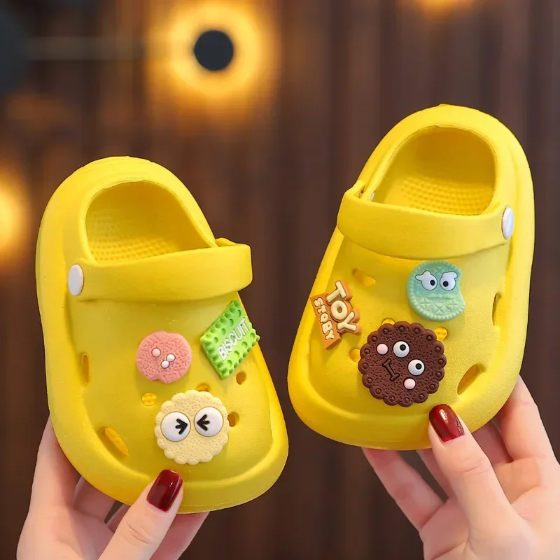 Children Girl Boy Mules Clogs Kids Summer Crock Candy Garden Beach Slippers Cave Hole Baby Shoes for Girls Boys