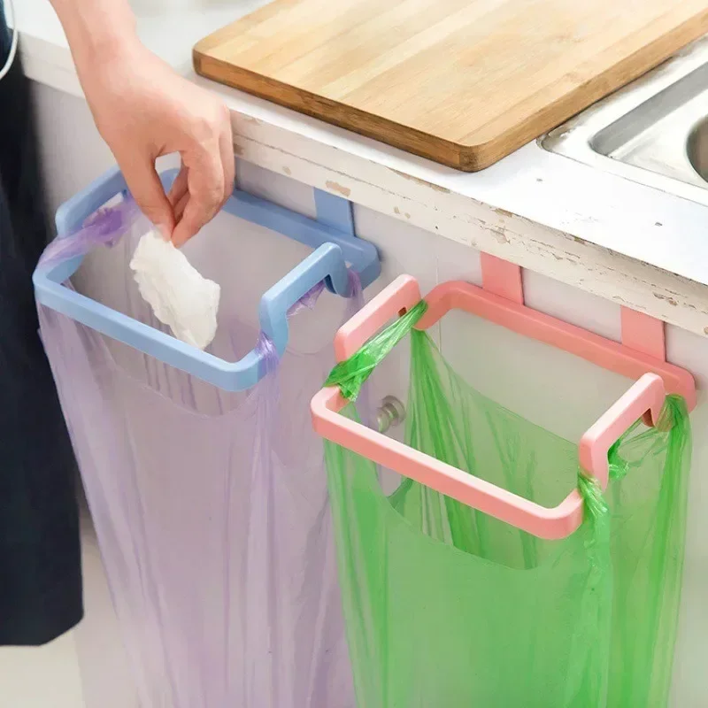 

Creative Kitchen Shelf Hanging Garbage Bag Stand Behind Cabinet Door Rag Trash Household Hanger Simple Kitchenware