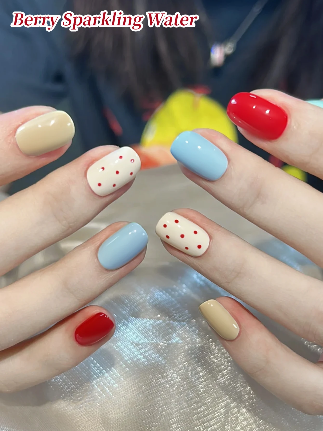 4 Stück 15 ml buntes rot-blaues Gel-Nagellack-Set Starter Pure Soak Off No Wipe Nagel-Gel-Nagellack, geeignet für Frühling und Sommer