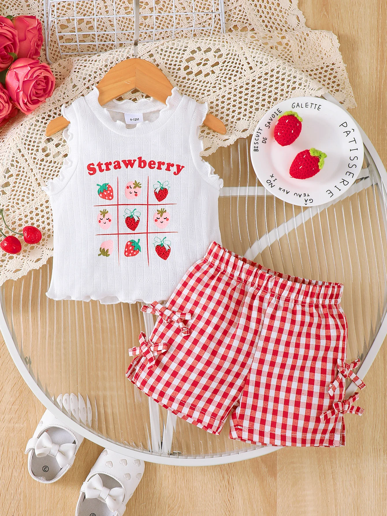 

Summer 0-3 Years Old Infant Baby Girls Fruit Print Sleeveless Top And Plaid Shorts 2-Piece Set