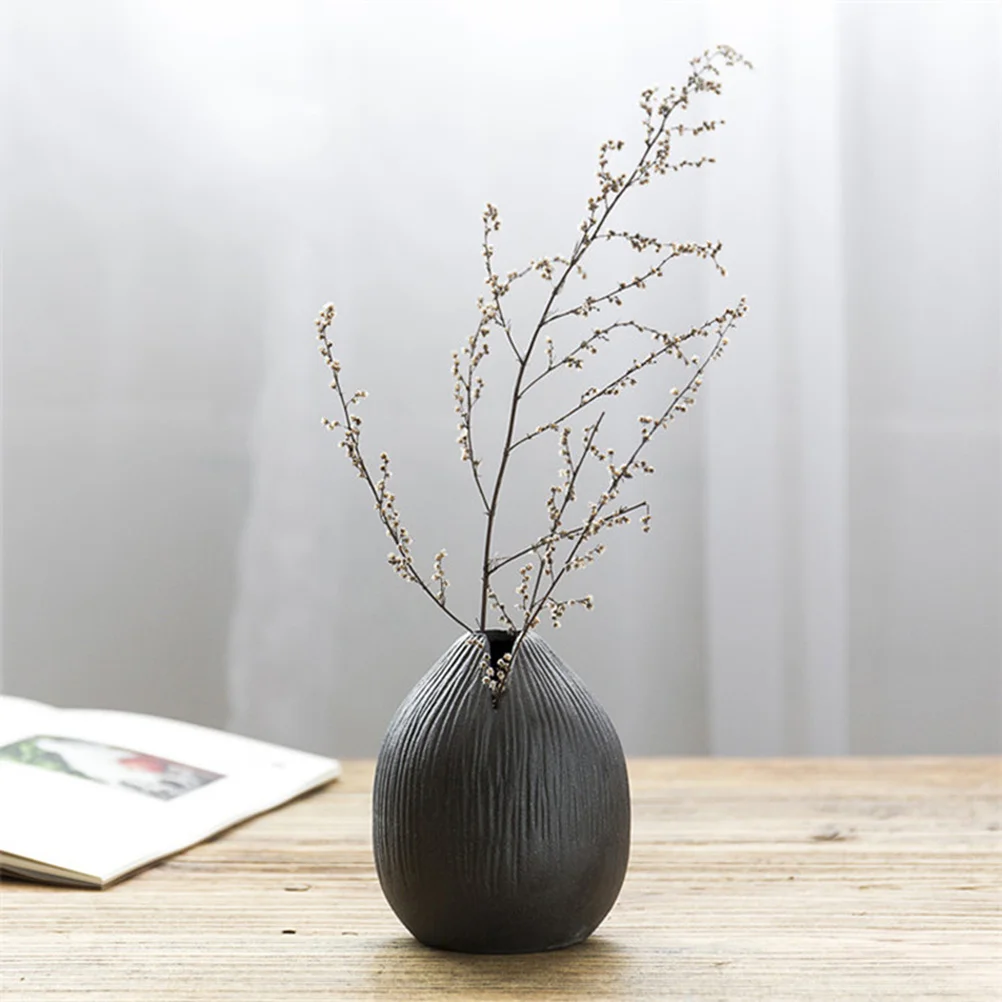 

1Pcs Ceramic Flower Vase Black Artistic Desktop Decoration Artistic Vase for Home Office Hotel Floral Arrangement Holder