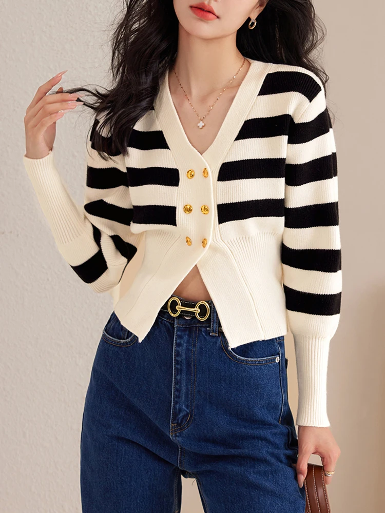 

Women Striped Short Sweater Fashion V-neck Buttons Knitted Cardigans 2024 Autumn Casual Female Long Sleeve Outwear Coat