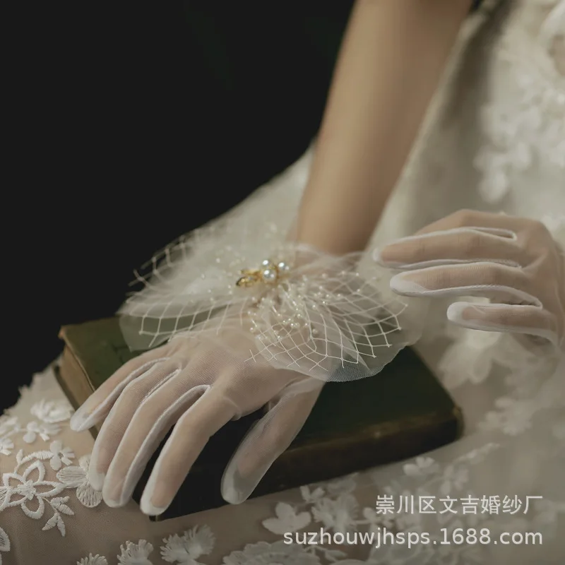 Bridal Gloves Short Sheer Closed Finger Handmade Bow Elegant Women Daily Photo Studio Performance Soft Comfortable Fit Cozy Airy