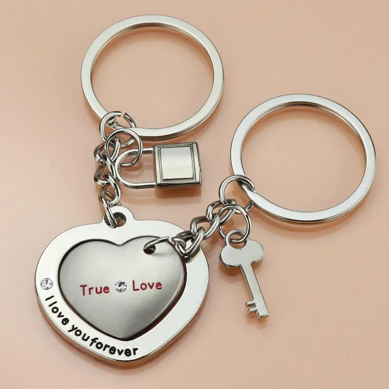 Love Couple Keychain Pendant Creative Valentine\'s Day Other Festivals Small Gift Keyrings Pendant