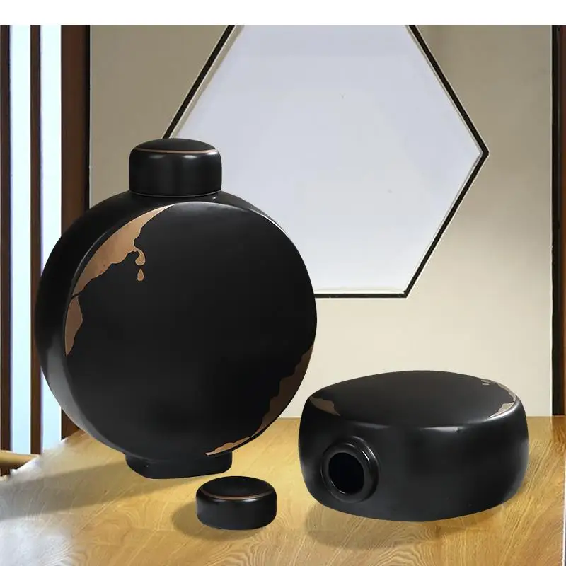 

Creative Chinese Ceramic Vase with Cover Golden Pattern Round Shape Flower Vase Modern Home Decoration Ceramic Crafts Vases