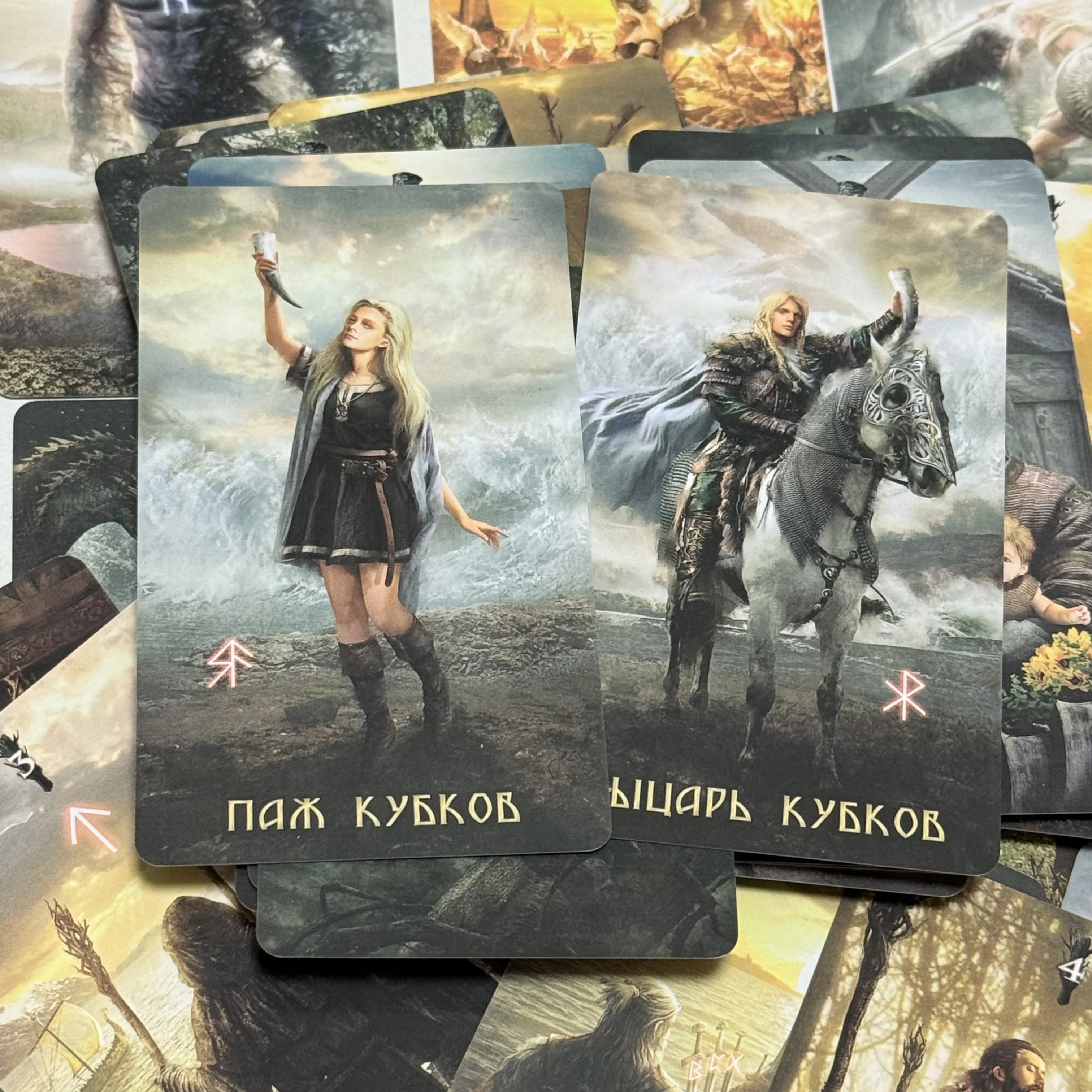 Runische Tarotkarten Russische Version 80 Karten Brettspiel – Detail 12