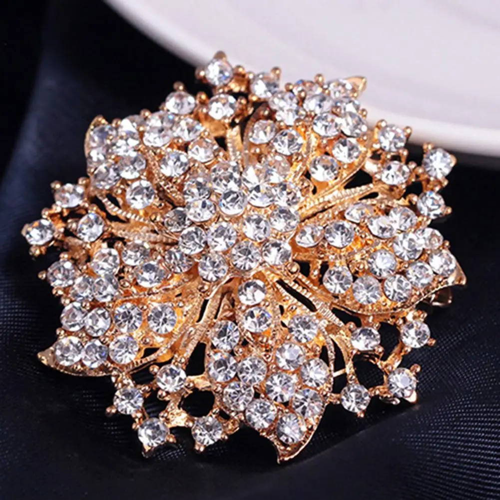 Rhinestone Vintage Flower Brooches For Women Wedding Brooch Dress Party Coat Elegant Crystal Flower Pins Brooches Blossom Brooch