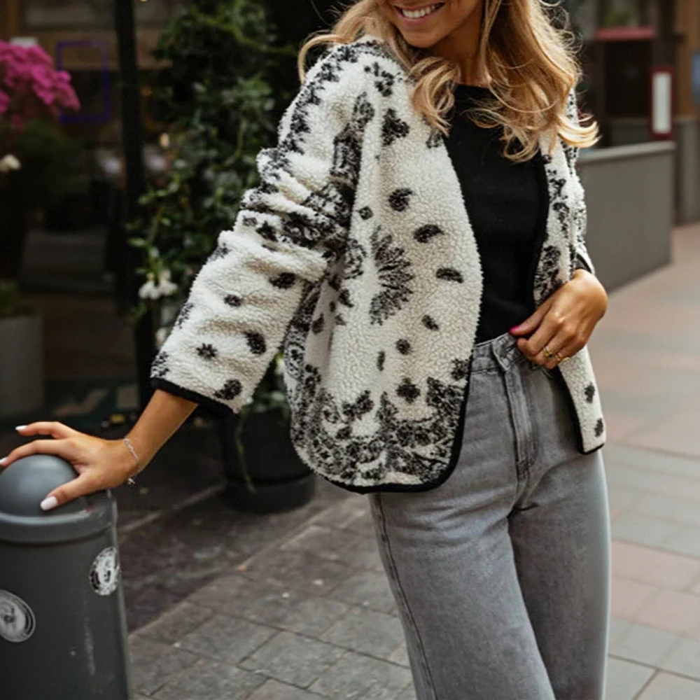 

Women's Retro Loose V-Neck Lamb Fur Jacket Fashionable Outerwear Coat for Autumn Winter Bestseller