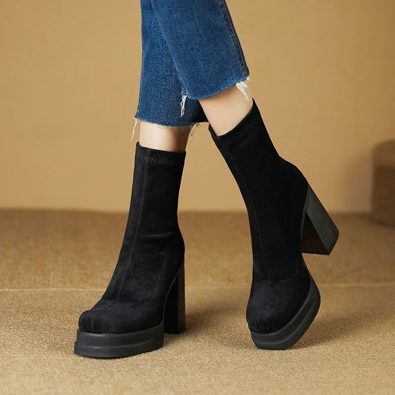 รองเท้าบูทส้นสูงหนังแท้สำหรับผู้หญิง รุ่นใหม่สำหรับฤดูหนาว สไตล์เกาหลี กันน้ำ พื้นหนา