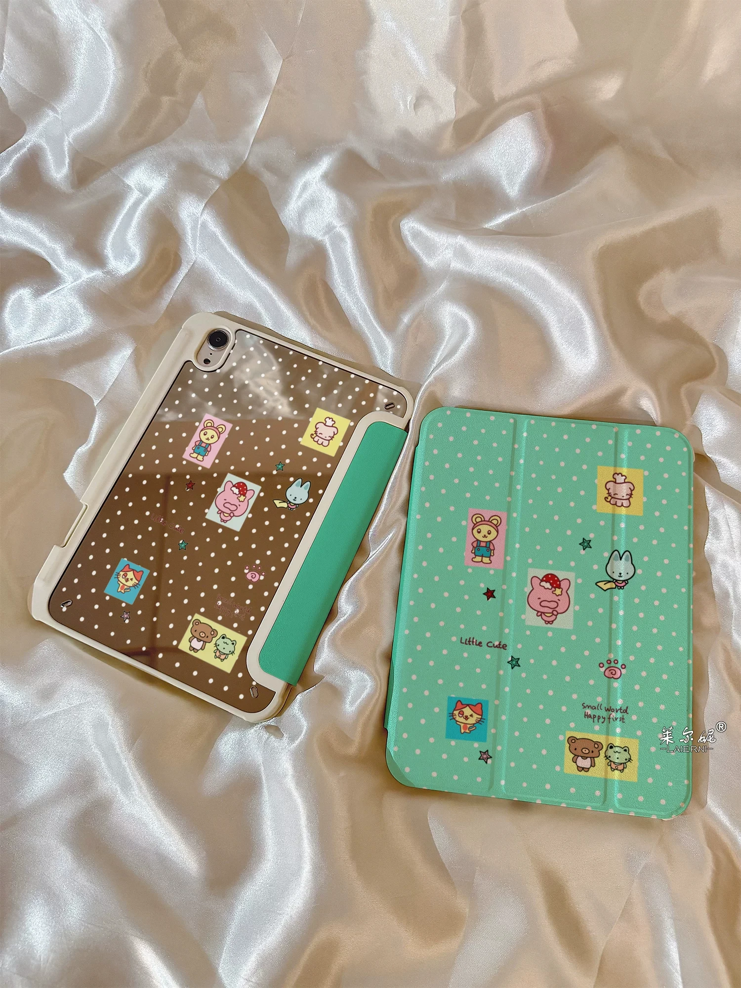 Cartoon Polka Dot Animals Tablet Case For iPad Pro 11 13in 2025 iPad Pro 12.9in Air7 10th 11th M4 M5 3Fold Makeup Mirror Cover