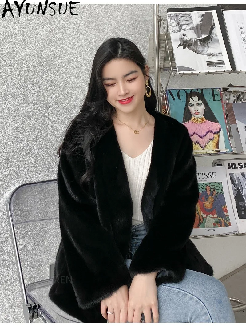 AYUNSUE 2026 Women Whole Mink Fur Coat Full Skin Mink Fur Jacket V-neck Short Style Clothes Lady Winter Clothing Шуба Женская