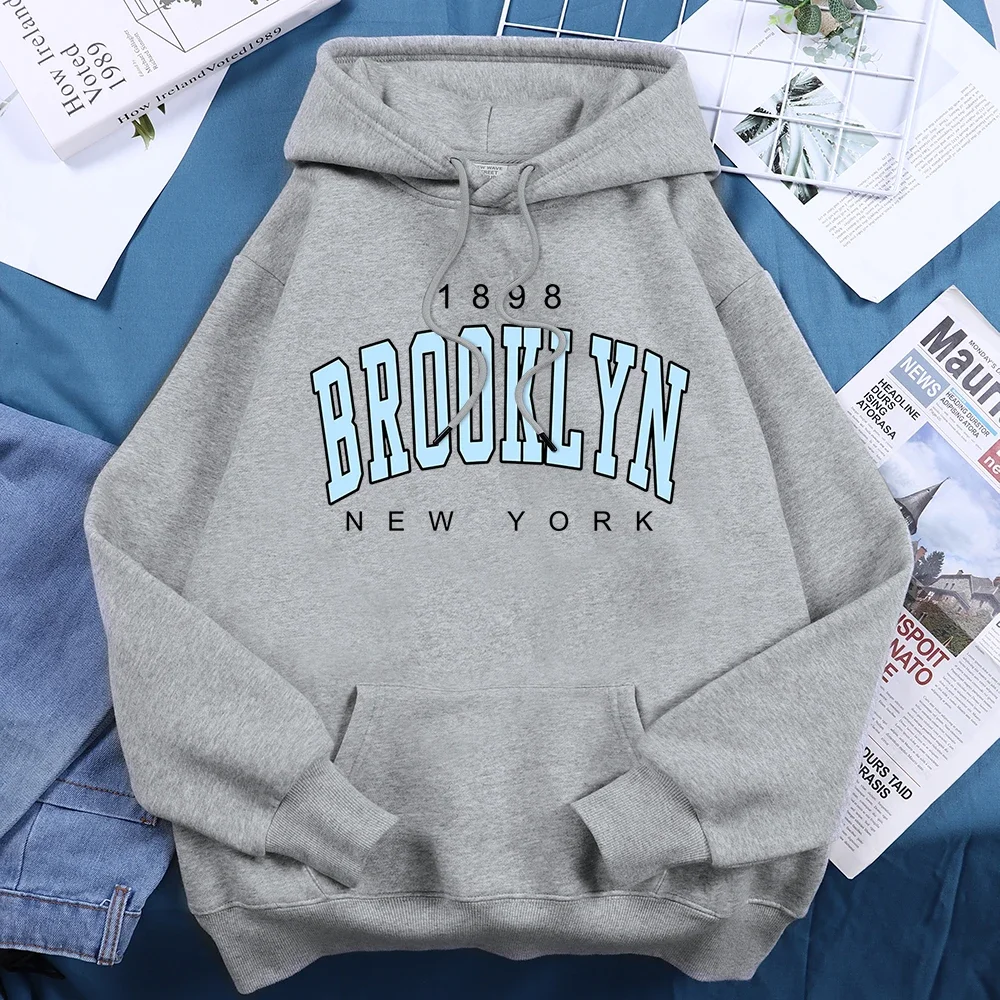 

Худи Brooklyn New York 1898, женские повседневные модные спортивные худи, флисовые теплые уличные пуловеры унисекс в стиле Харадзюку, трендовые базовые пуловеры с капюшоном