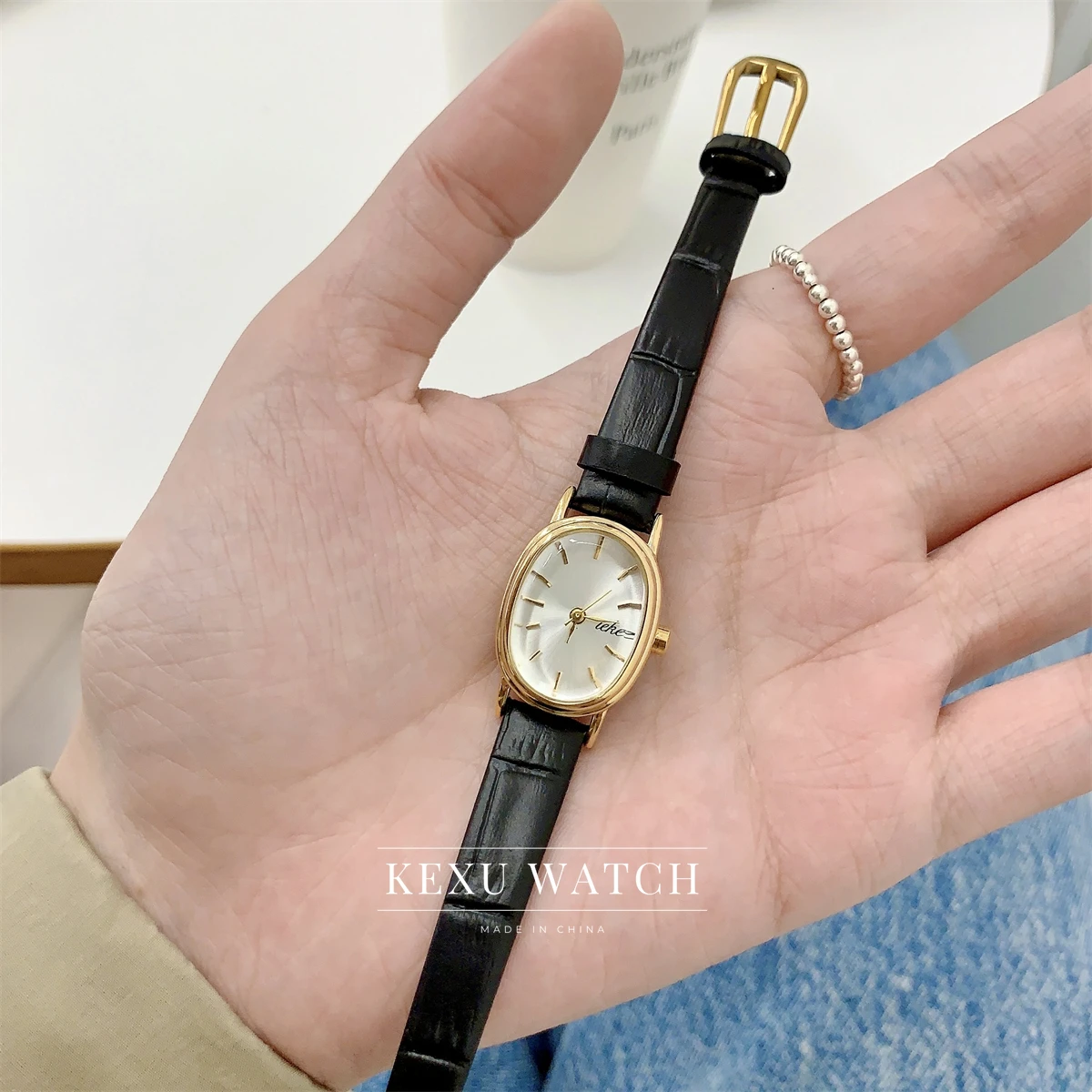 IEKE Watch Dainty Oval Face Brown/Black Leather Strap Watch for Women, Elegant Quartz Wristwatches Ladies Watch