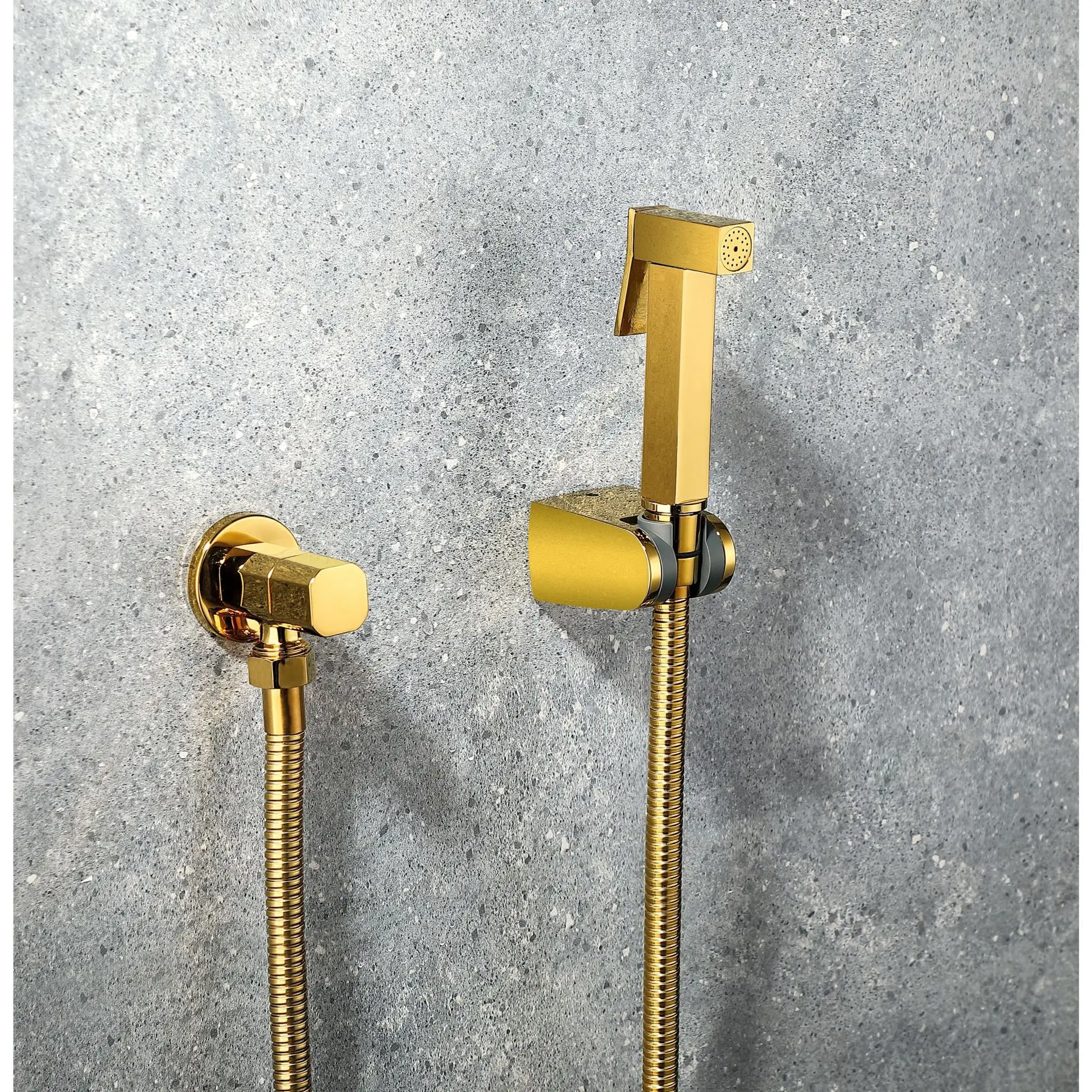 all-copper-titanium-gold-spray-gun-woman-washer-toilet-set-companion-pressurized-nozzle-angle-valve-spray-gun-three-piece-set