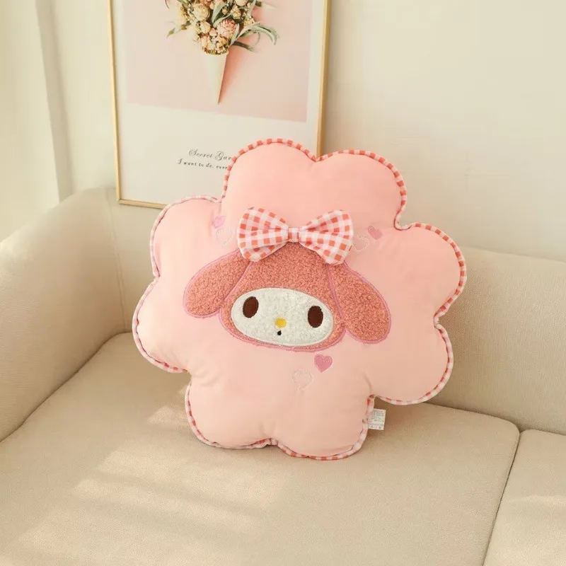 かわいいサンリオかわいい漫画メロディークロミハローキティ花枕花びらクッションおもちゃの車のクッション尻クッションソファ装飾