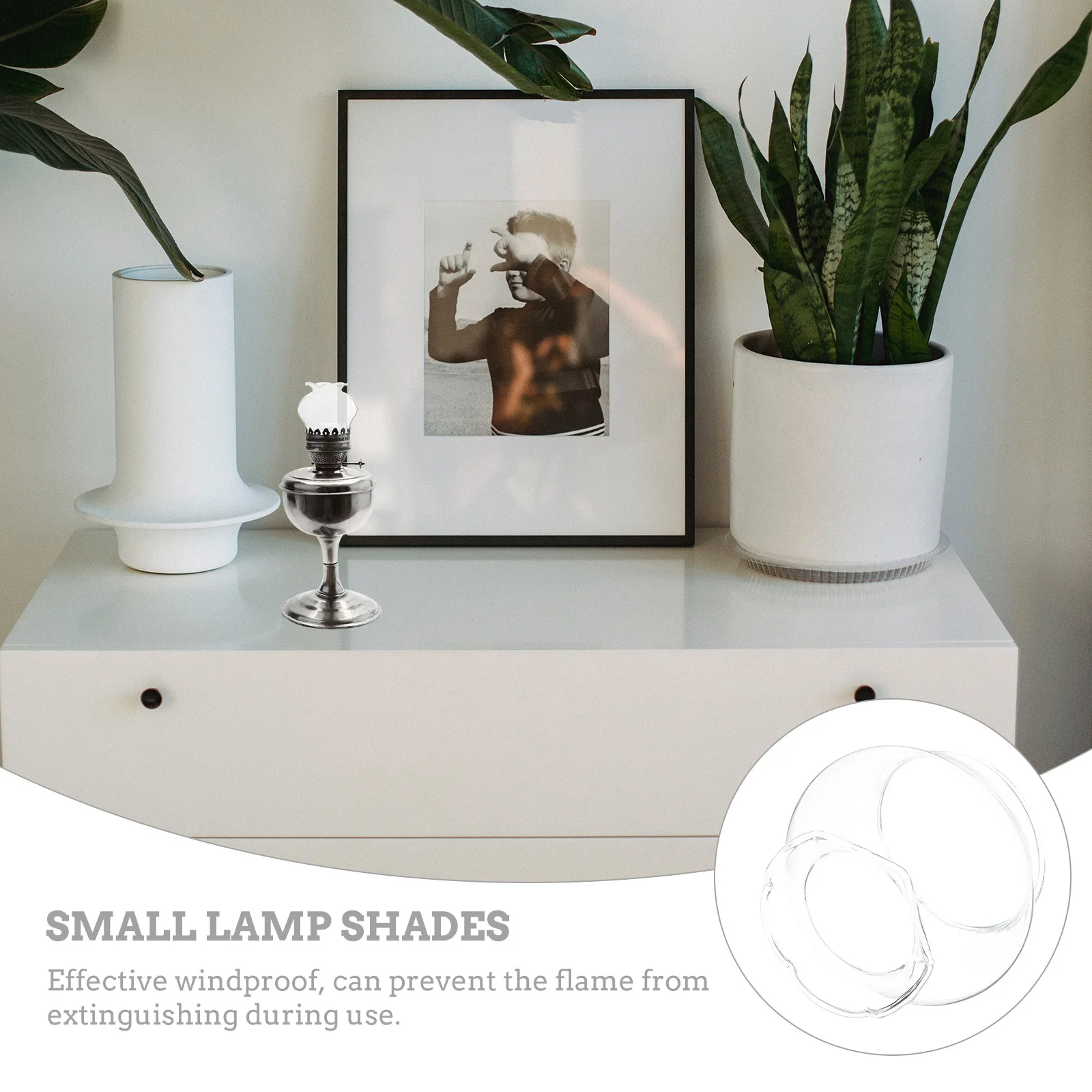 

2Pcs Windproof Oil Lamp Shade Clear Glass Lampshade Replacement Small Lamp Cover Indoor Light Globe Replacement Globes