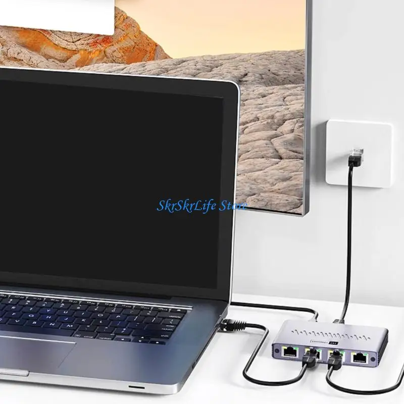 

E65E Efficient 1 in 4 Out Gigabit Ethernet Splitter Aluminum Networking Adapter