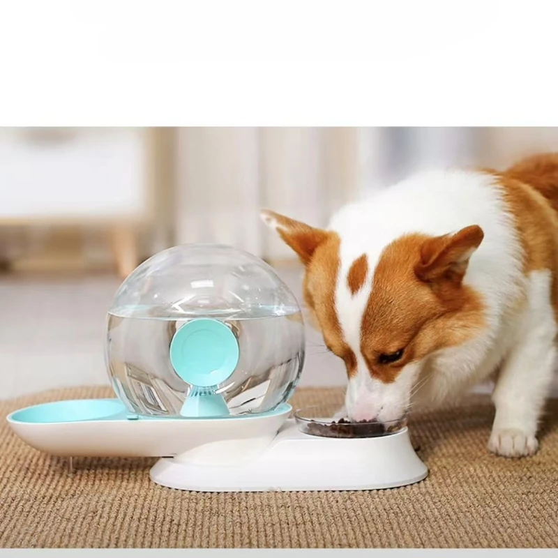

Large Capacity Pet Automatic Drinking Water Feeder 180 ° Rotatable Support Cat Drinking Water Feeding Easy To Clean Pet Supplies