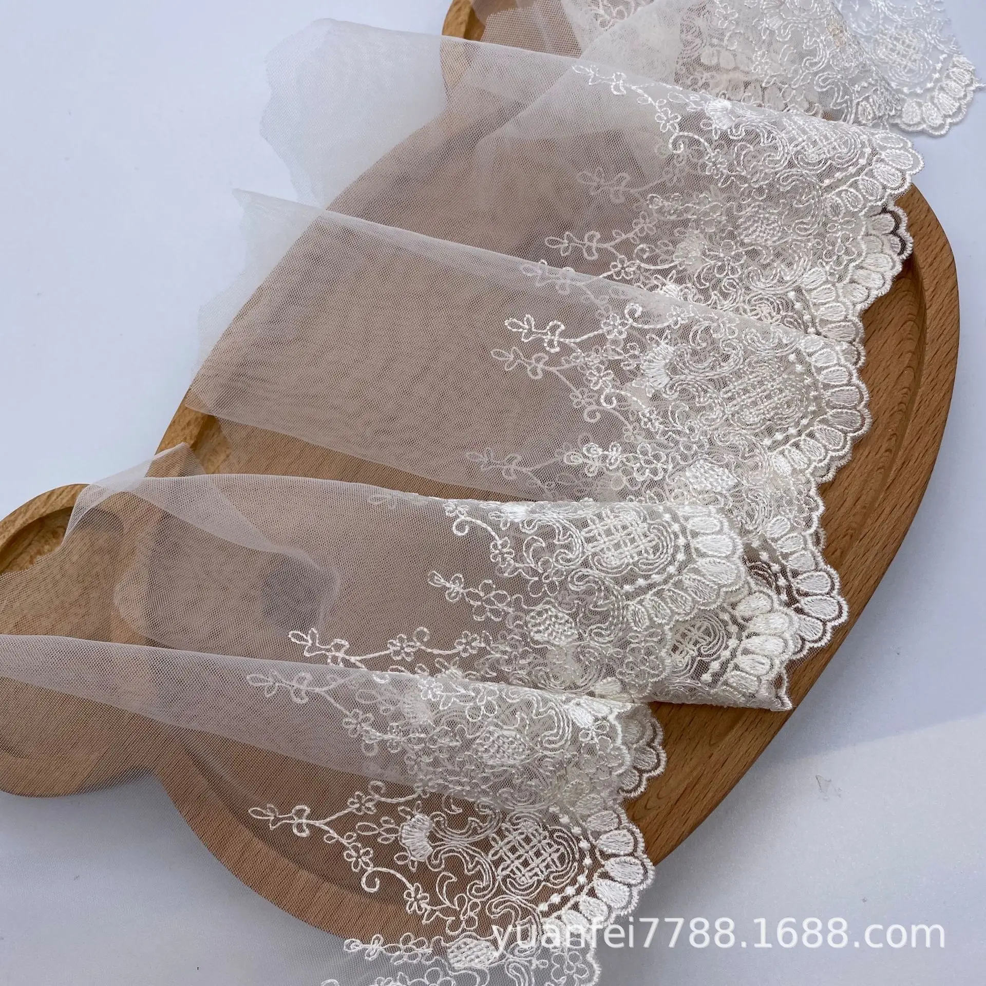 2Yards 16cm Soft Mesh White Polyester Fabric Venise Lace Trim Embroidery Sewing Crafts Doll Material Lace Edge