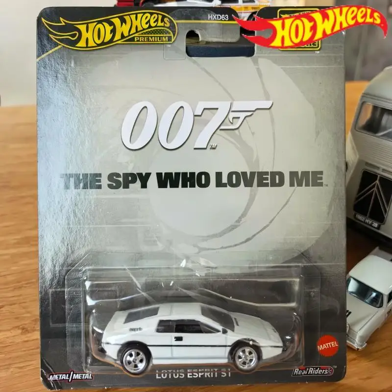 

В наличии: Коллекционная модель автомобиля Hot Wheels HXD63 Lotus Esprit S1, масштаб 1/64, литая металлическая игрушка, подарок на день рождения