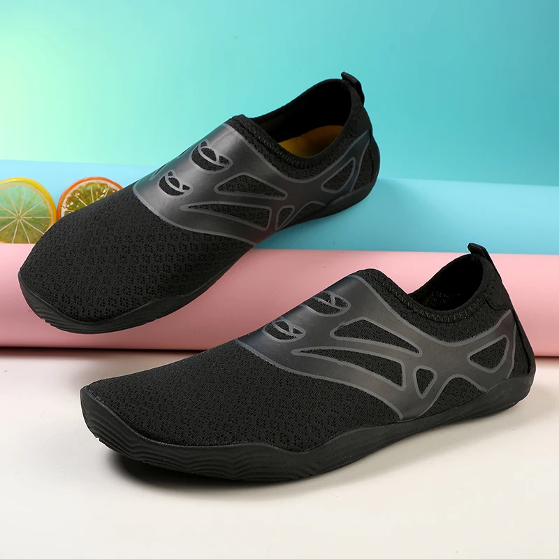 Stylish Minimalist Outdoor Water Shoes All Match Casual Anti Slip Wear Resistant Sole Quick Dry Wading Footwear For Beach Sports