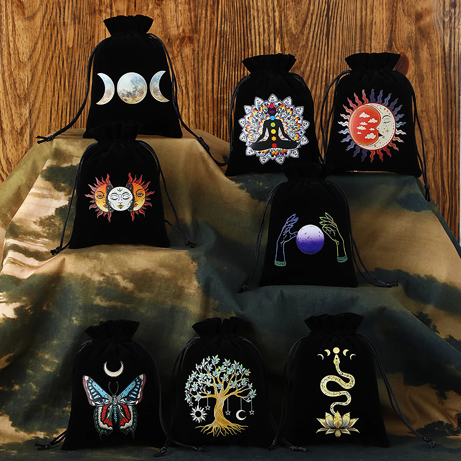 1pc Black Velvet Tarot Pouch Cards Storage Bag Witch Divination Jewelry Astrology Dice Accessories Bag Altar Tarot Bag