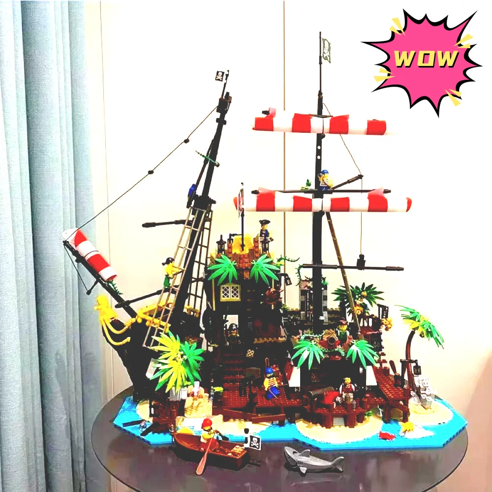 

New Hot 2545PCS Pirates of Barracuda Bay Building Blocks Bricks Compatible 21322 Birthday Christmas Gifts