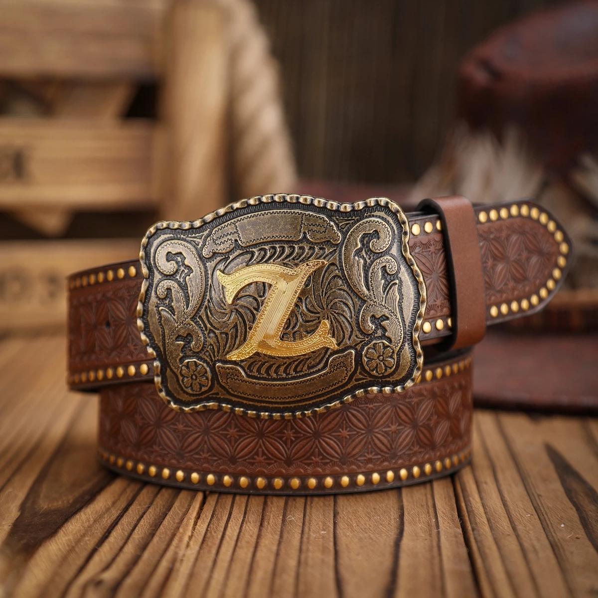 Ein Gürtel aus PU-Leder im Western-Stil für Damen und Herren, ein klassischer und lässiger Retro-Gürtel. – Detail 12