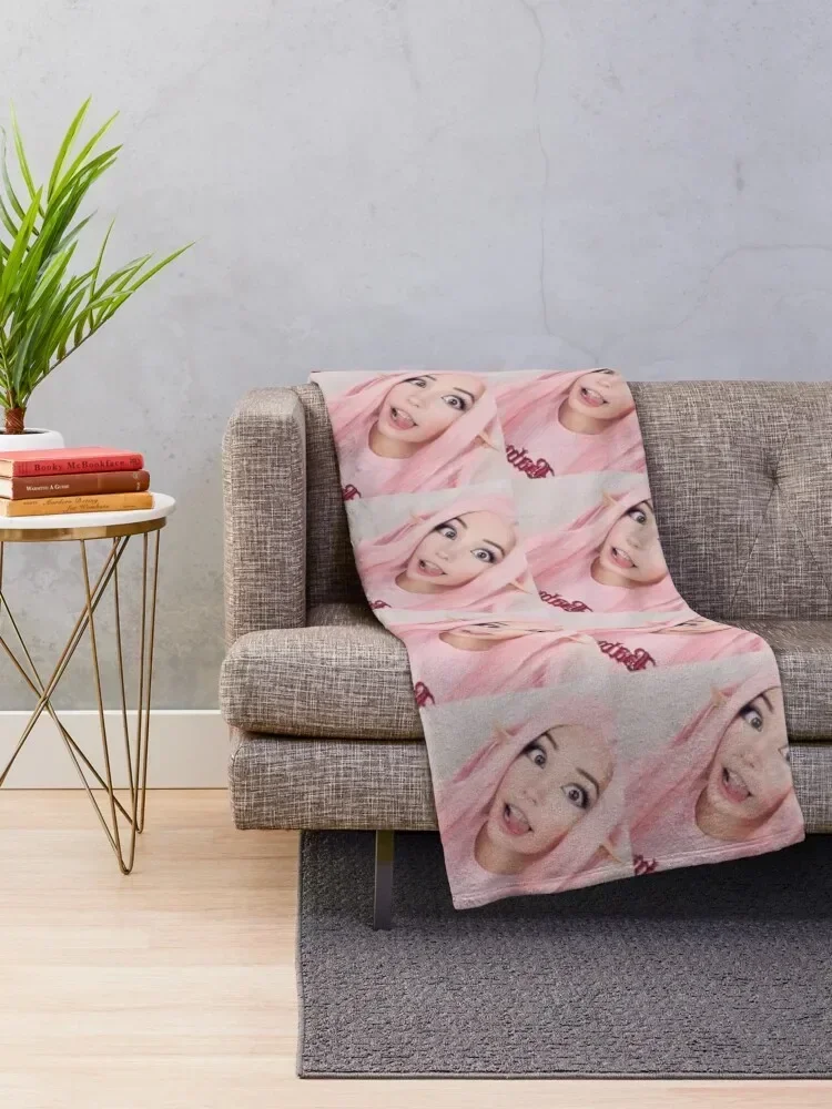 Cute Belle Delphine Throw Blanket Cute Plaid For Baby Thermals For Travel Blankets For Bed Blankets