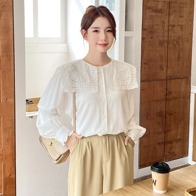 Women Spring Elegant Loose Temperament Embroidered Solid Color O-neck Long Sleeve Shirts Women Clothes Casual All-match Tops