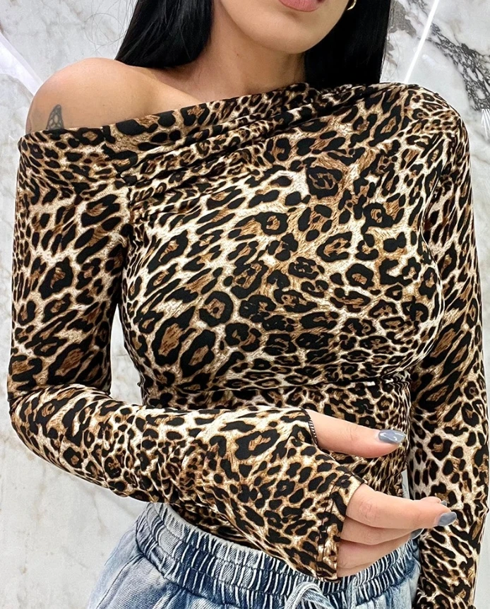 

Women's Tops Elegant Fashion Leopard Print Skew Collar Ruched Cold Shoulder Slim Fit Long Sleeve Tee Skinny Daily Casual Top